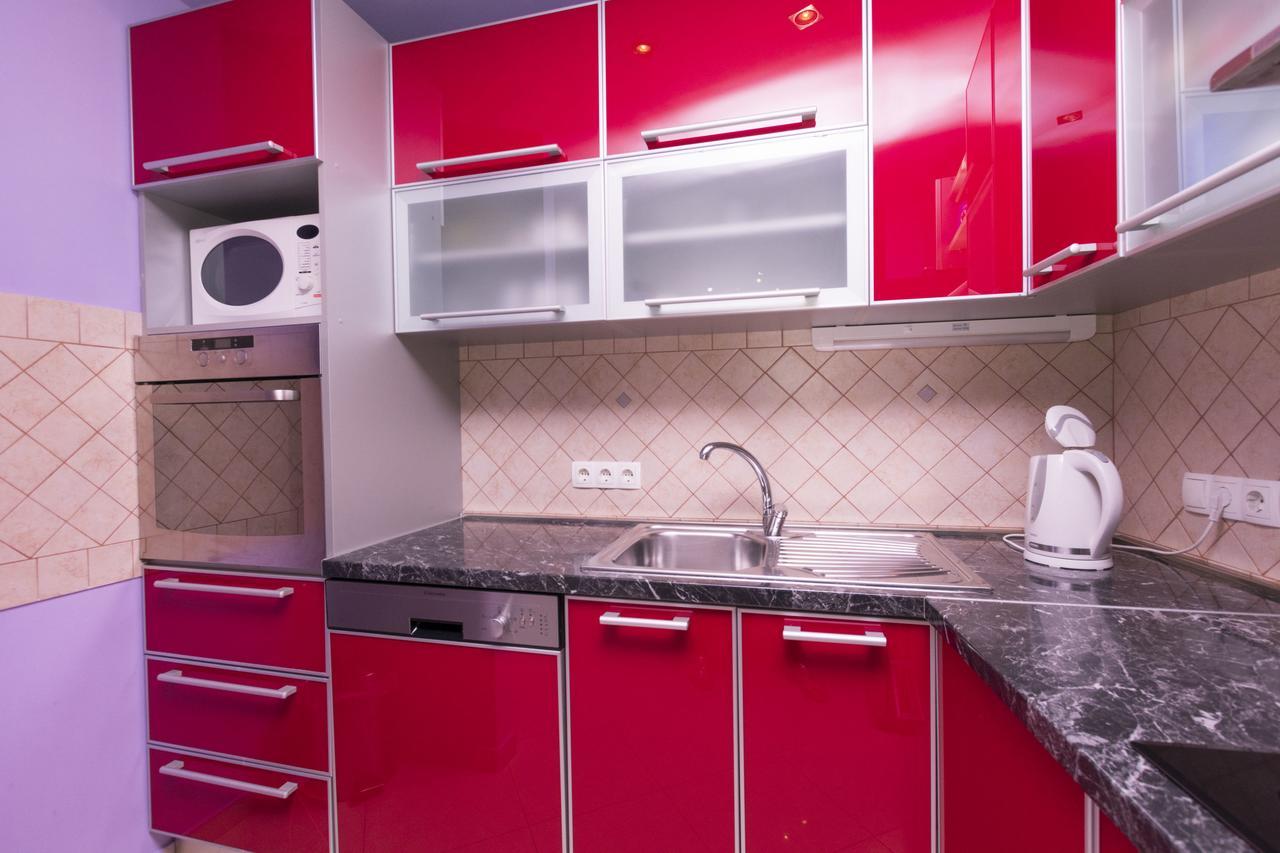 Apartments Mira Оміш Екстер'єр фото